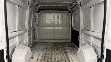 Zdjęcie przedmiotu: Opel Movano Heavy 2.2 Diesel L2H2 E6.4 3.5t 