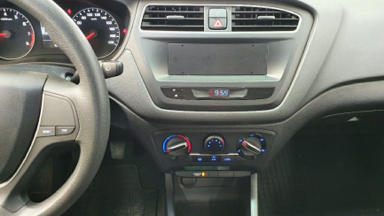 Zdjęcie przedmiotu: Hyundai I20 1.2 Classic