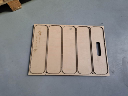 Zdjęcie przedmiotu: Formy do termoformowania tacek ESTRAPLAST