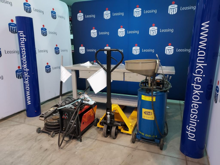 Zdjęcie przedmiotu: Workshop equipment set