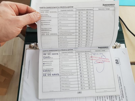 Zdjęcie przedmiotu: W&oacute;zek widłowy Jungheirich EJC 214 115 535 DZ