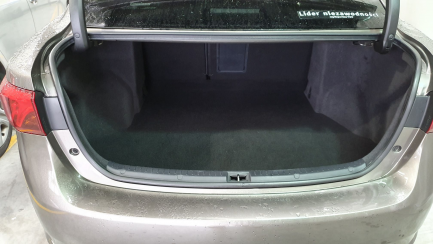 Zdjęcie przedmiotu: Toyota Avensis 1.8 Premium