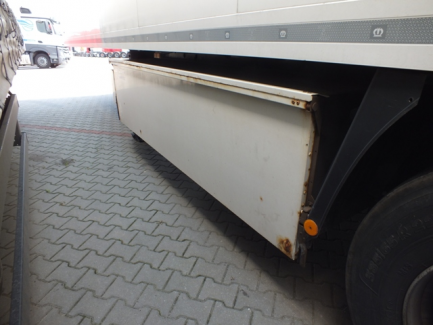 Zdjęcie przedmiotu: KRONE SDR 27 refrigerator semi-trailer