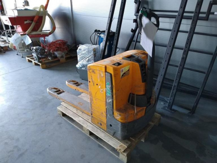 Zdjęcie przedmiotu: JUNGHEINRICH EJE 116 forklift