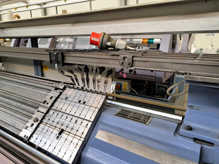 Zdjęcie przedmiotu: STOLL CMS 340 TC-L flat knitting machine