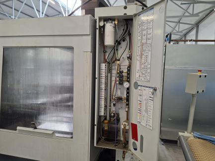 Zdjęcie przedmiotu: Pionowe centrum obr&oacute;bcze HAAS VF-3SS