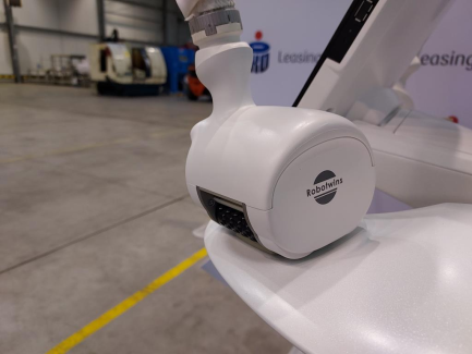 Zdjęcie przedmiotu: Laser medyczny  I-TECH INDUSTRIES ICOONE h laser 2