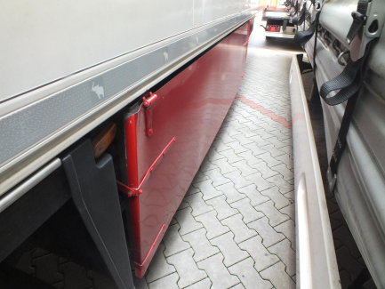 Zdjęcie przedmiotu: SCHMITZ CARGOBULL SCB*S3B Refrigerator