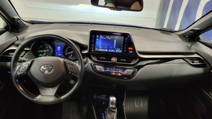 Zdjęcie przedmiotu: Toyota C-HR 1.8 Hybrid Selection