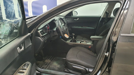 Zdjęcie przedmiotu: Kia Optima 1.6 CRDI SCR M