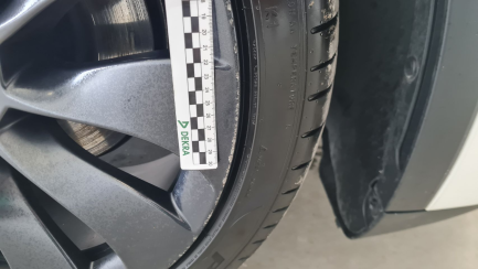 Zdjęcie przedmiotu: Tesla Model Y Performance AWD