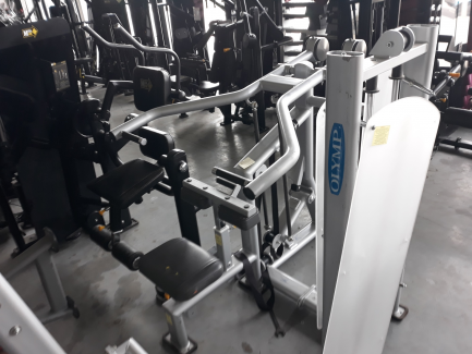 Zdjęcie przedmiotu: Equipment for exercising the lats muscles of the lat-pully Olimp & Olymp GB 032