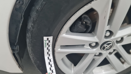 Zdjęcie przedmiotu: Toyota Corolla 1.8 Hybrid Comfort Oświadczenie o utracie DR