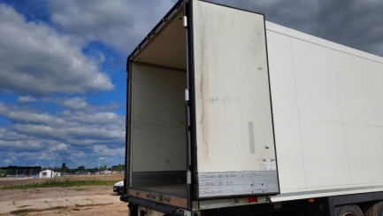 Zdjęcie przedmiotu: KRONE SD Refrigerator