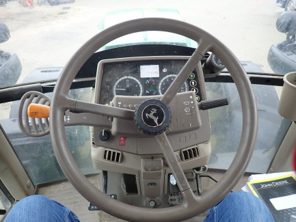 Zdjęcie przedmiotu: Ciągnik rolniczy JOHN DEERE 6115M L003