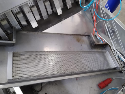 Zdjęcie przedmiotu: Apple peeler PND S.r.l. Fruit Processing Machinery Italy PEELING MACHINE PL6 160 BG