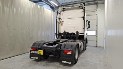 Zdjęcie przedmiotu: SCANIA R460 Super E6 18.0t 4x2 NA Highline