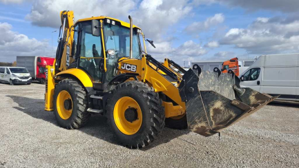 Zdjęcie przedmiotu: Екскаватор-навантажувач JCB 4CX
