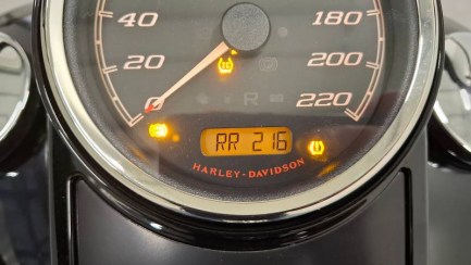 Zdjęcie przedmiotu: Harley Davidson Road King Special