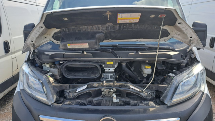 Zdjęcie przedmiotu: Opel Movano E6.4 3.5t L3H2
