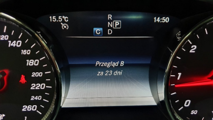 Zdjęcie przedmiotu: Mercedes-benz E 220 Sedan