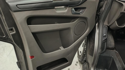 Zdjęcie przedmiotu: Ford Transit Custom 320 2.0 TDCi L1 Trend E6.2 3.2t