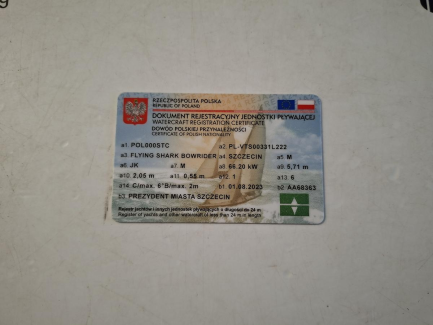 Zdjęcie przedmiotu: VTS FLYING SHARK BOWRIDER 5.7 motorboat