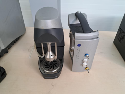 Zdjęcie przedmiotu: Laboratory kit (Flow measurement system, Particle size analyzer, Planetary mill)