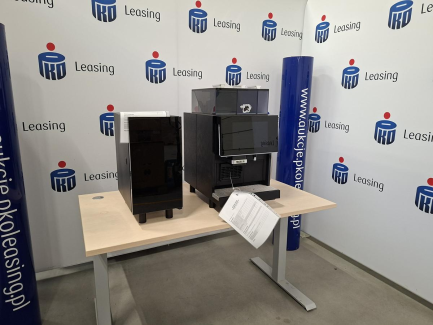 Zdjęcie przedmiotu: Ekspres ciśnieniowy do kawy FRESCO X580C + Lodówka MILK COOLER C5