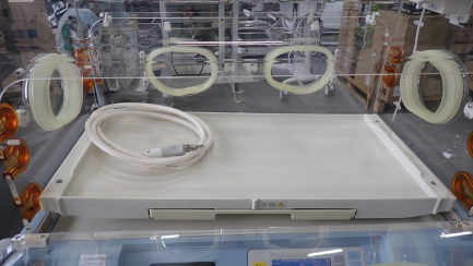 Zdjęcie przedmiotu: Closed incubator DRAGER C2PS-1 Isolette 8000