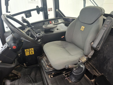Zdjęcie przedmiotu: Przegubowa ładowarka kołowa JCB 409 T4