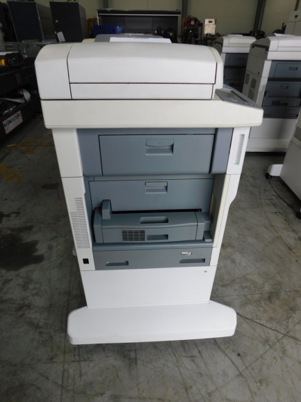 Zdjęcie przedmiotu: Hewlett-Packard (HP) LaserJet M5035 MFP laser multifunction printer
