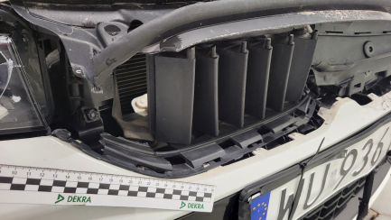 Zdjęcie przedmiotu: BMW 318i M Sport aut Oświadczenie o utracie DR