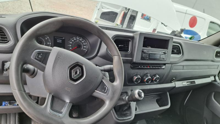 Zdjęcie przedmiotu: RENAULT/PARTNER Master FWD 2.3 dCi L3H1 Pack Clim S&S+E E6 3.5t
