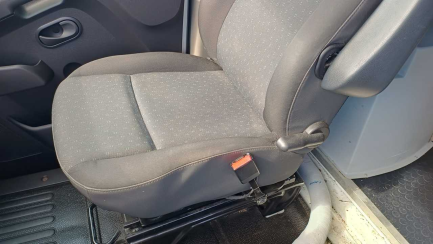 Zdjęcie przedmiotu: RENAULT/GRUAU Master FWD 2.3 dCi L3H1 Pack Clim S&S+E E6 3.5t