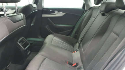 Zdjęcie przedmiotu: Audi A4 sedan