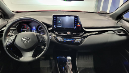 Zdjęcie przedmiotu: Toyota C-HR 1.8 Hybrid GPF GR Sport