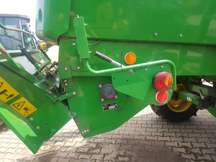 Zdjęcie przedmiotu: Kombajn Zbożowy John Deere W 330 Z HEDEREM I STOŁEM DO RZEPAKU