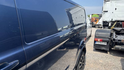 Zdjęcie przedmiotu: Ford Transit Custom 320 2.0 TDCi E6.2 3.2t L2 Sport
