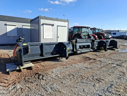 Zdjęcie przedmiotu: Przystawka do zbioru kukurydzy CAPELLO QUASAR F12