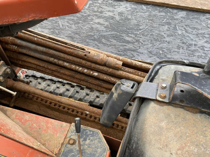 Zdjęcie przedmiotu: Ditch Witch JT520 horizontal drilling rig with the FT5 blasting system