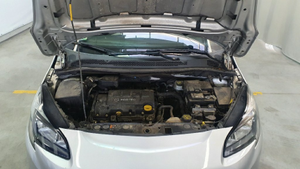 Zdjęcie przedmiotu: Opel CORSA-E Hatchback