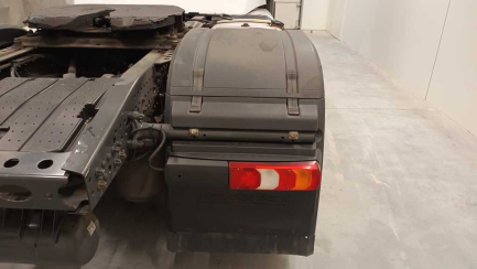 Zdjęcie przedmiotu: Mercedes-Benz Actros 1845 LS E6 18.0t Tampering with the odometer reading