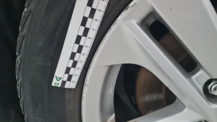 Zdjęcie przedmiotu: Toyota Corolla 1.8 Hybrid Comfort Oświadczenie o utracie DR