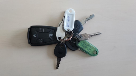 Zdjęcie przedmiotu: SCANIA R410 E6 28.5t LB 6x2MNA