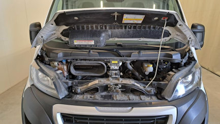 Zdjęcie przedmiotu: Peugeot Boxer 435 2.2 BlueHDi L3H2 Pro E6.2 3.5t