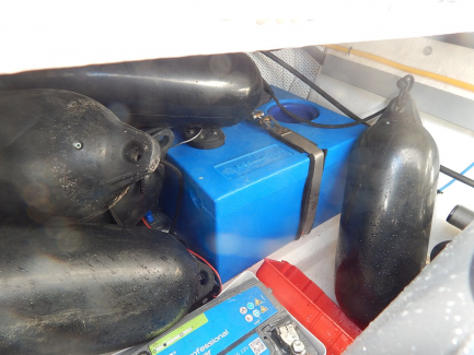 Zdjęcie przedmiotu: Jacht motorowy KEY LARGO 27 EFB