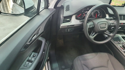 Zdjęcie przedmiotu: Audi Q7 SUV