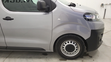 Zdjęcie przedmiotu: Citroen JUMPY Kombi 1.5 BlueHDi M 2,8t