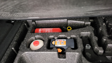 Zdjęcie przedmiotu: Land Rover Velar 3.0 P400 mHEV SE Oświadczenie o utracie DR